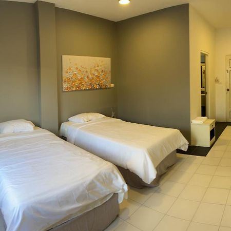 Shalom Center Chaweng Samui Hotel Exterior photo